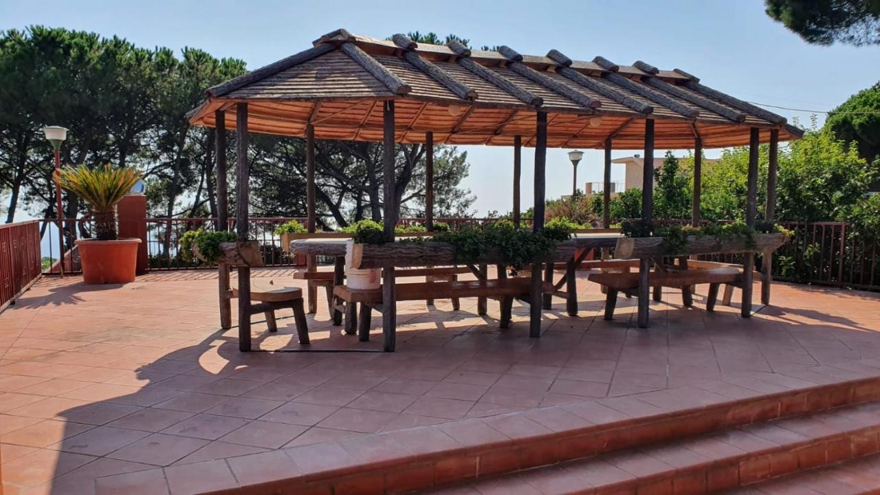 B&B Ioli Vesuvio エルコラーノ エクステリア 写真